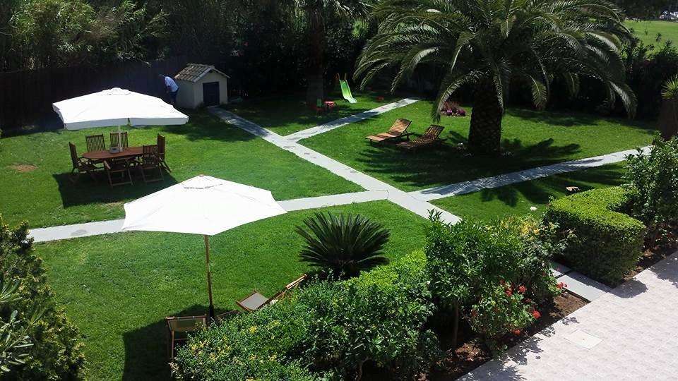 Marini Apartments モライティカ エクステリア 写真
